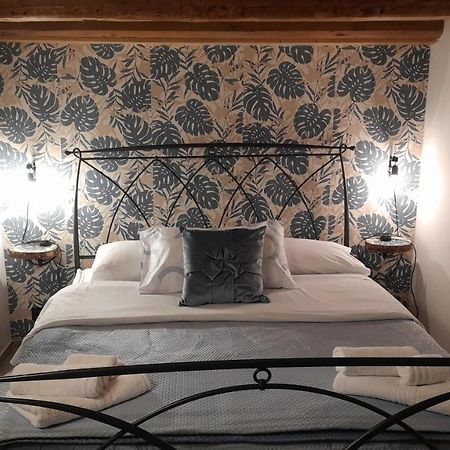 Casa Vacanza Gio Palermo Esterno foto